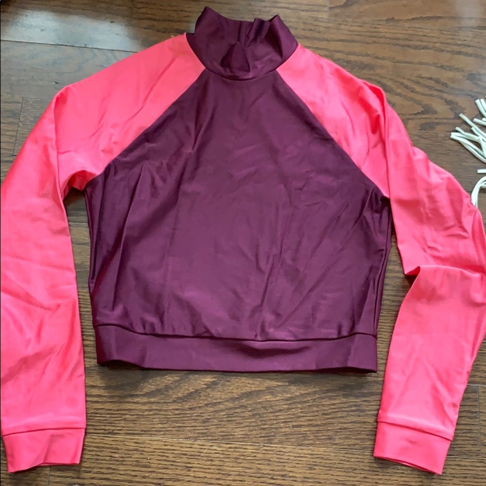 COPY - Zimmerman rash guard top